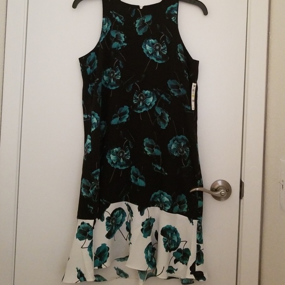 NWT- Alfani green lucid poppy dress- size 4P - Picture 1 of 7